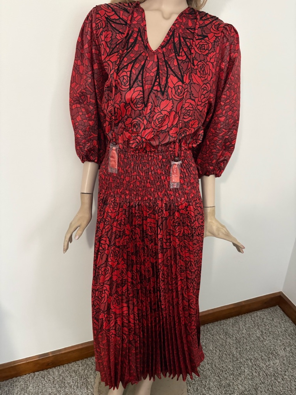 New NW Vintage 1980s Diane Freis  Dress with Smocked Waist & Pleats